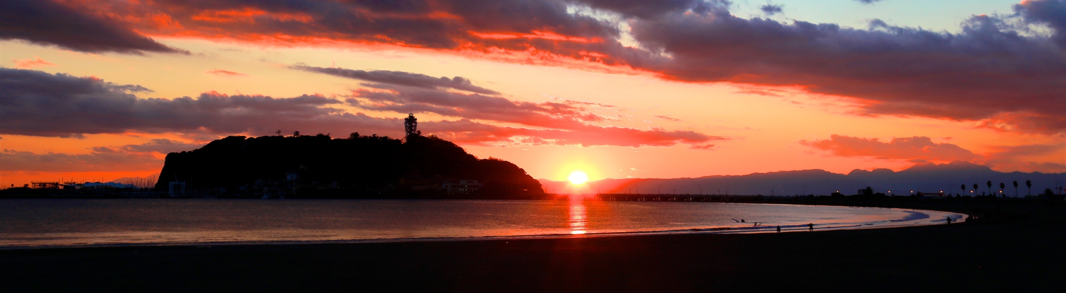 © Fujisawa City Tourist Association.